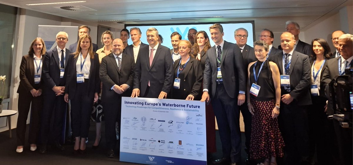 FValenciaport's tweet photo. 📍 Esta semana, hemos tenido el honor de participar en el evento de #WATERBORNE, celebrado en el marco de los Connecting Europe Days 2026 en Bruselas, donde se entregaron los Technology Roadmaps for Competitiveness, Resilience and Sustainability. 🌍⚓
 
ℹ️ La Fundación Valenciaport estuvo representada, junto a la Autoridad Portuaria de Valencia, a través de su presidenta, Mar Chao, y de Baleària, con Javier Cervera, director de Relaciones Institucionales y Transición Energética y presidente de la Alianza Net-Zero MAR.
 
Desde la Fundación Valenciaport nos gustaría agradecer a Jaap Gebraad y al equipo de @WaterborneTP por liderar esta iniciativa. Así mismo, nos gustaría reconocer de manera muy especial a nuestro compañero Jorge Lara por sus valiosas contribuciones en la hoja de ruta sobre ecosistemas portuarios, que ayudarán a orientar el despliegue tecnológico del sector durante las próximas décadas.
 
#ConnectingEuropeDays #CEFDays #MaritimeInnovation #Decarbonisation #Ports #Valenciaport #FundacionValenciaport #Balearia #NetZeroMAR #BlueEconomy #EUTransport #GreenTransition #MaritimeSector
