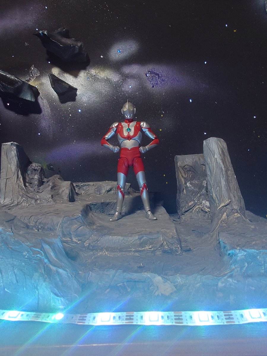 Hhs9Ww's tweet photo. 私はウルトラマングレート世代( ｰ`дｰ´) https://t.co/e4kwUXCJGe