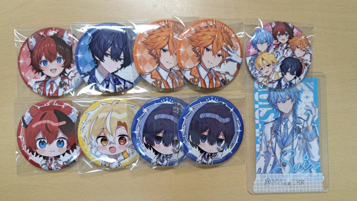 M1ku_98's tweet photo. 【交換/買取】 
譲:画像1､2or定価+送料
(手渡しの場合は定価のみ)

求:画像3

お気軽にお声掛けください！🍀
※10/10のライブにて手渡しできる方優先でのお取引になります
 
 #みるくらグッズ交換  #みるくらグッズ買取 https://t.co/LFnTuYQrhA