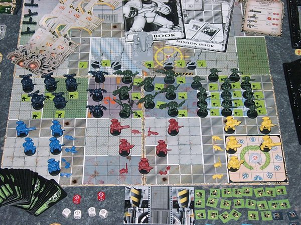 AllmightoFranky's tweet photo. [2/2] Plus sombre et violent le jeu a été un gros succès mais un peu moins que HeroQuest.Deux extensions ont vu le jour,mais une seule en France. Le magazine #WhiteDwarf proposait aussi des scénarios et règles bonus!Merci d’avoir suivi tout le mois mes publications 🙏🙏 https://t.co/NT4YcKN046