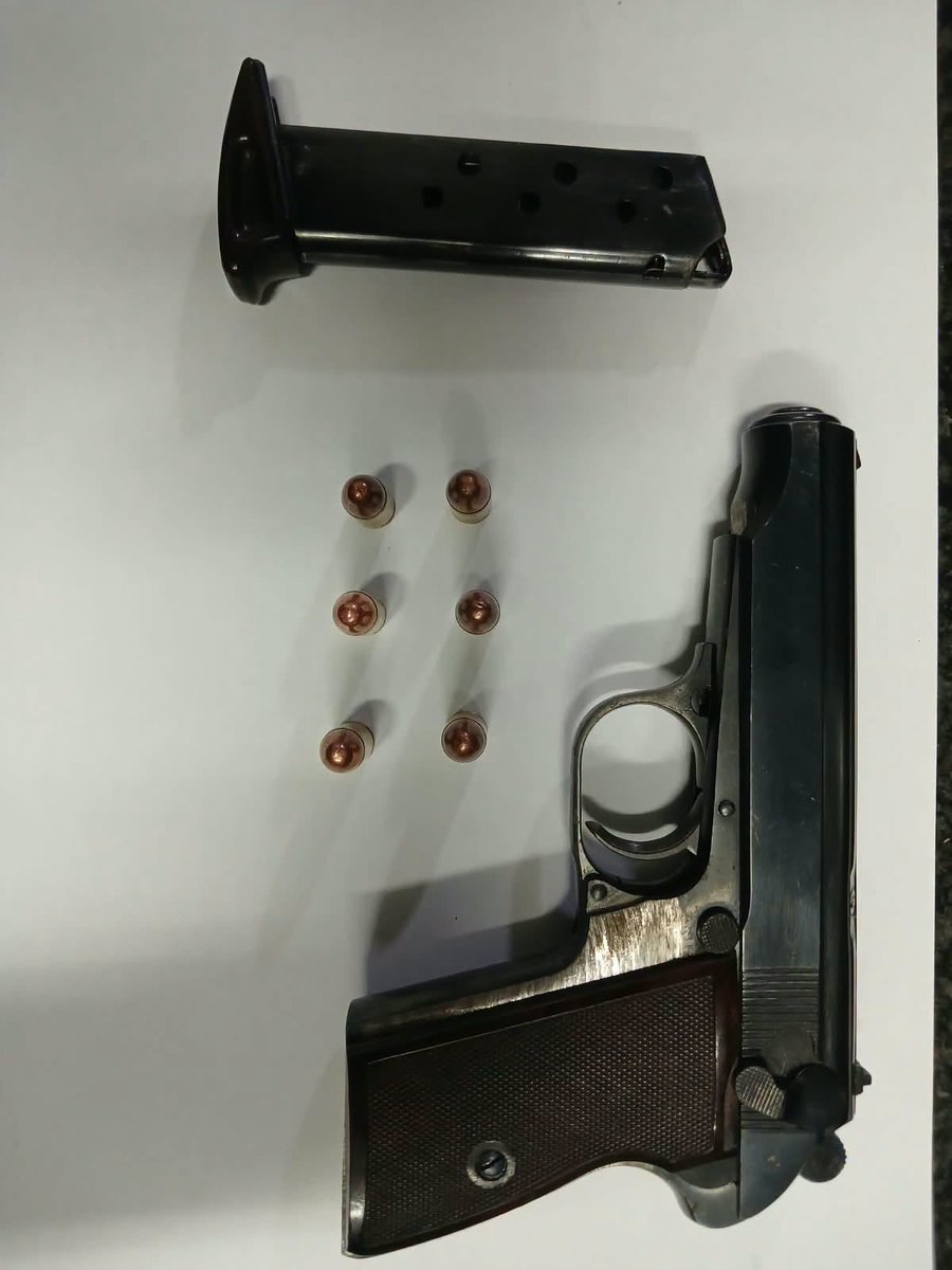 SAPoliceService's tweet photo. #sapsWC [OPERATION PROSPER RECOVERS PROHIBITED FIREARMS IN KEWTOWN ATHLONE]
Members of #OperationProsper arrested two male suspects for firearm related offences in Kewtown, Athlone on Tuesday, 29/09.

The team conducted an intelligence driven operation in the area and confiscated a firearm with 13 rounds of ammo at a house in Nerina Close. A 39yr-old male suspect was arrested for possession of an unlicensed firearm.

They proceeded to a second address in Koodoo Street, where they seized a 9mm pistol without a serial number and six rounds of ammunition. Police arrested a 38yr-old male suspect for possession of a prohibited firearm.

Both suspects will appear before the Athlone Magistrate’s Court, soon. #GunsOffTheStreets ME
https://t.co/xIHycwjdSx