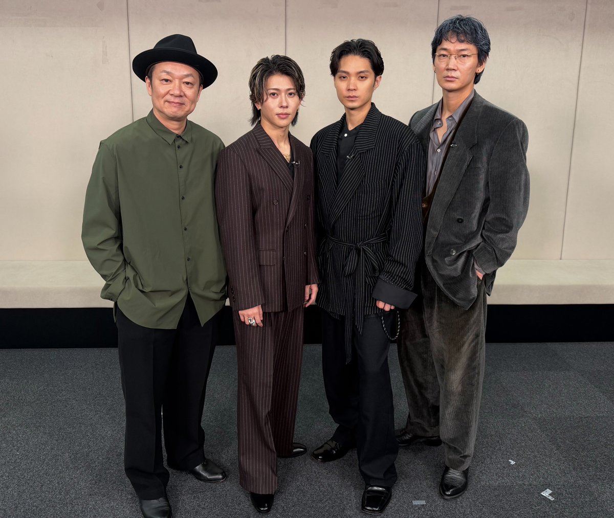 eiga_mentor's tweet photo. \\🔥ジャパンプレミア開催🔥//
ㅤ
本日ついに、#映画mentor 初お披露目でした👏
ㅤ
イベントには #磯村勇斗 さん #末澤誠也 さん
#綾野剛 さん #吉田恵輔 監督が登壇🎙️
ㅤ
映画は10月16日(金)公開です🎬
ぜひ楽しみにお待ちください！ https://t.co/YYJRQu6TtA