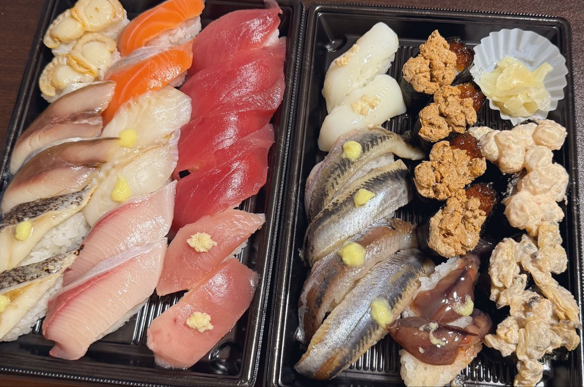 a_bel_c's tweet photo. Uberのクーポンがあったので寿司を食べたよ🍣
定番のマグロやサーモンもいいけど珍しいネタも食べたくなるよね〜
#ムニラジ写真 https://t.co/eLrG5P9O5o