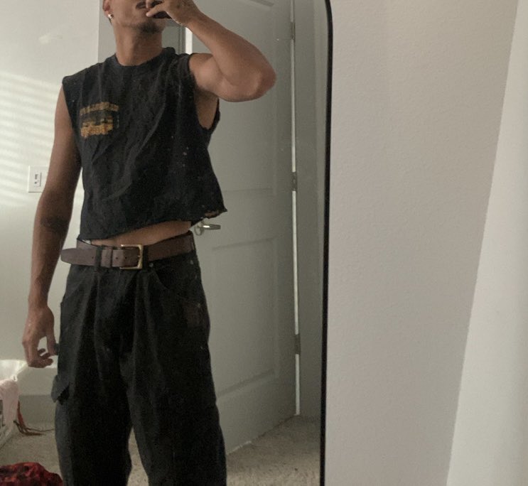 jthybear0's tweet photo. new pinned !! #nsfwtwt #nsfw 

🖤21 
🖤 i am gross and perveted  
🖤 🇲🇽 
🖤i love both soft and hard kinks 
🖤switch (mostly dom) 
🖤I love horror movies 

♡ / ↻ for moots ? :3 https://t.co/3eI9pIAelp