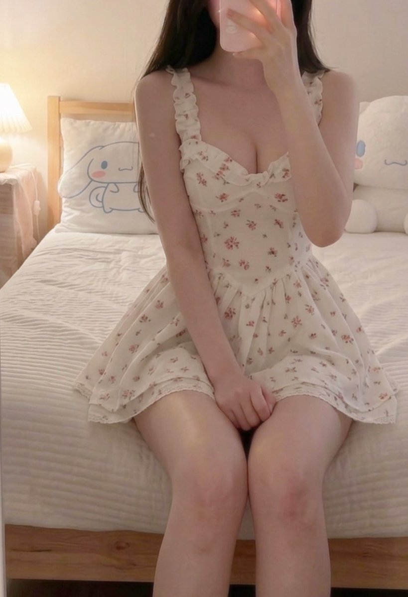gisuzzang's tweet photo. 那时候不懂事，被学长一碗麻辣烫C了一整晚～ 现在想想挺有趣的！ https://t.co/VuURJOhhv9