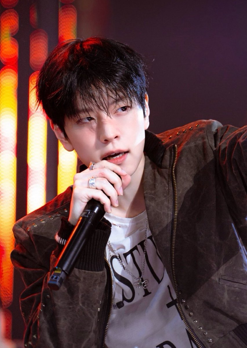 seungminface's tweet photo. https://t.co/DhH0KmLA8P