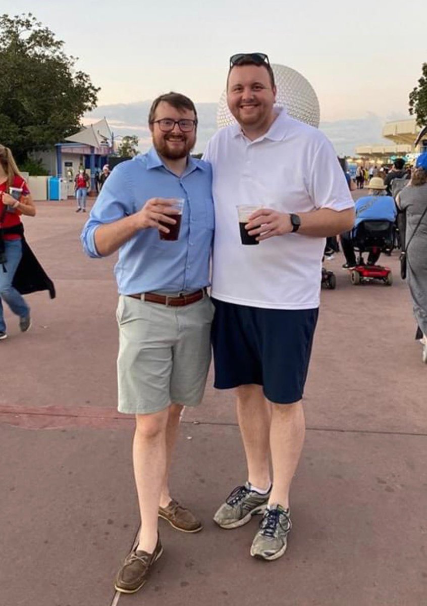 SonsOfSubutai's tweet photo. And yet Chrissy Pappas (@RepChrisPappas) is CRUSHING @SununuSenator in the polls. Maybe it's because men are abandoning the NHGOP because the male "leaders" of the NHGOP are pussies who think a call-out to consensual unarmed combat is "political violence"?  #nhpolitics https://t.co/lPmA9lIiuD