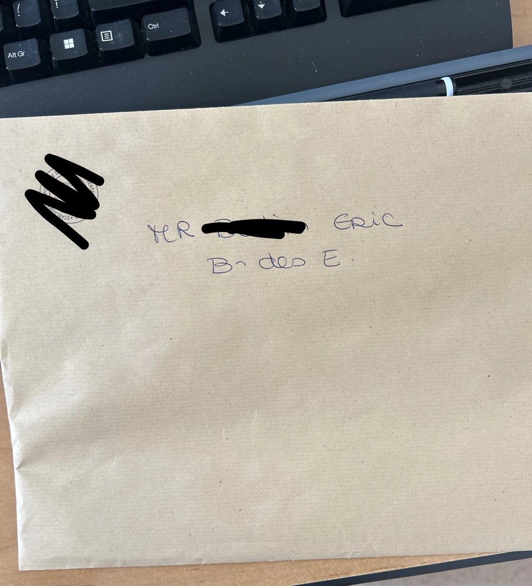 XUYENTAAN's tweet photo. La prochaine fois que je transitionne, merci de me prévenir. https://t.co/wmzGHWvkcZ