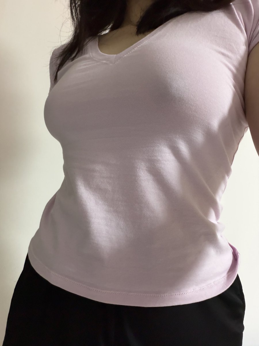 joy20jb1's tweet photo. 本人22，女，165cm+50kg，蹲个同城搭子，要求平时互不打扰，艾滋试纸检测能接受再来！点赞优先 https://t.co/d74oNglcC7
