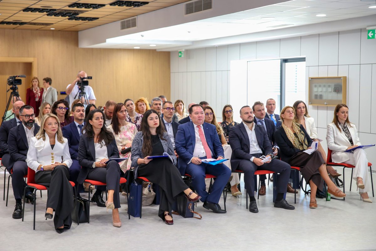 centralnabanka's tweet photo. 🔎 Now at #CBCG: Following the Influence - PEPs, Corruption Networks & the Financial Crime Ecosystem.
Drago Kos of @IACA_Academy examines how influence, networks and financial flows connect across today’s financial crime ecosystem.
#AMLCFT https://t.co/BVnrvM15AO