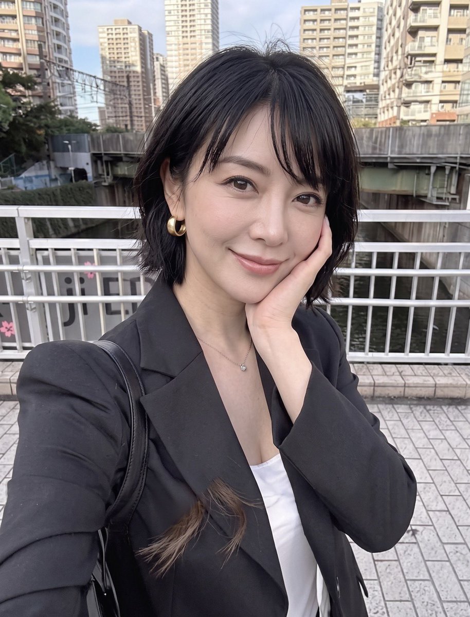 trywijayant1's tweet photo. AAAでも女として見れますか？ https://t.co/B7ARxMBLTN