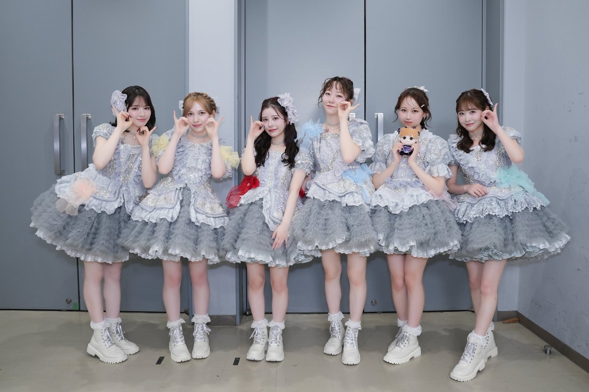 FRUITS_ZIPPER's tweet photo. ✨🗝️全国ホールツアー2026『Secret Code』 大阪公演Day1 終了🗝️✨

9/30(水) at グランキューブ大阪 メインホール
FRUITS ZIPPER JAPAN TOUR 2026 - AUTUMN -
『Secret Code』

ホールツアー大阪公演1日目ありがとうございました🩷💚💛💜🩵🧡❤️
大阪の皆さんと楽しい時間を過ごせて幸せでした🫧　

2日目もお待ちしています🚪₊˚⊹♡

🔗ツアー詳細はこちら
https://t.co/xpLMpsdMlx

#ふるっぱーと全国ツアー2026
#FRUITSZIPPER #ふるっぱー 
#フルーツジッパー