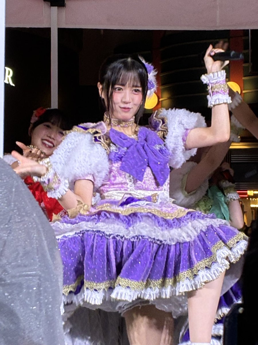 ebitomomogasuki's tweet photo. リリイベ舞浜〜🏰
最高は終わらないスタート神❕❕
発売日に来られてうれちまるユニコーン侍🦄
#Appare! #虹ベ
#Appareやったれ横アリ0523 https://t.co/fDqHbnLmKh