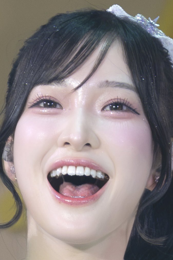 stringySpit's tweet photo. 唾液 糸引き 唾糸

#唾糸  #唾液 #糸引き #口内 https://t.co/VO4ELjAJnD