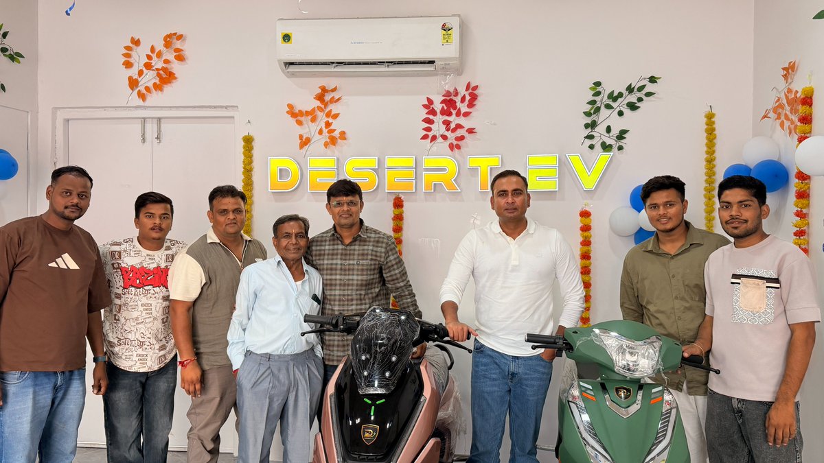 AzadBarmer's tweet photo. बाड़मेर में Desert EV के शुभारंभ के अवसर पर प्रतिष्ठान पहुंचकर संचालकों एवं पूरी टीम को हार्दिक बधाई एवं उज्ज्वल भविष्य के लिए शुभकामनाएं दीं।

नई शुरुआत और सफलता के इस सफर के लिए Desert EV परिवार को बहुत-बहुत शुभकामनाएं। https://t.co/0Kv8474c17