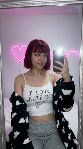 AmeliazKAW's tweet photo. I love wh*te boy shooters https://t.co/YmLTrtyjfu