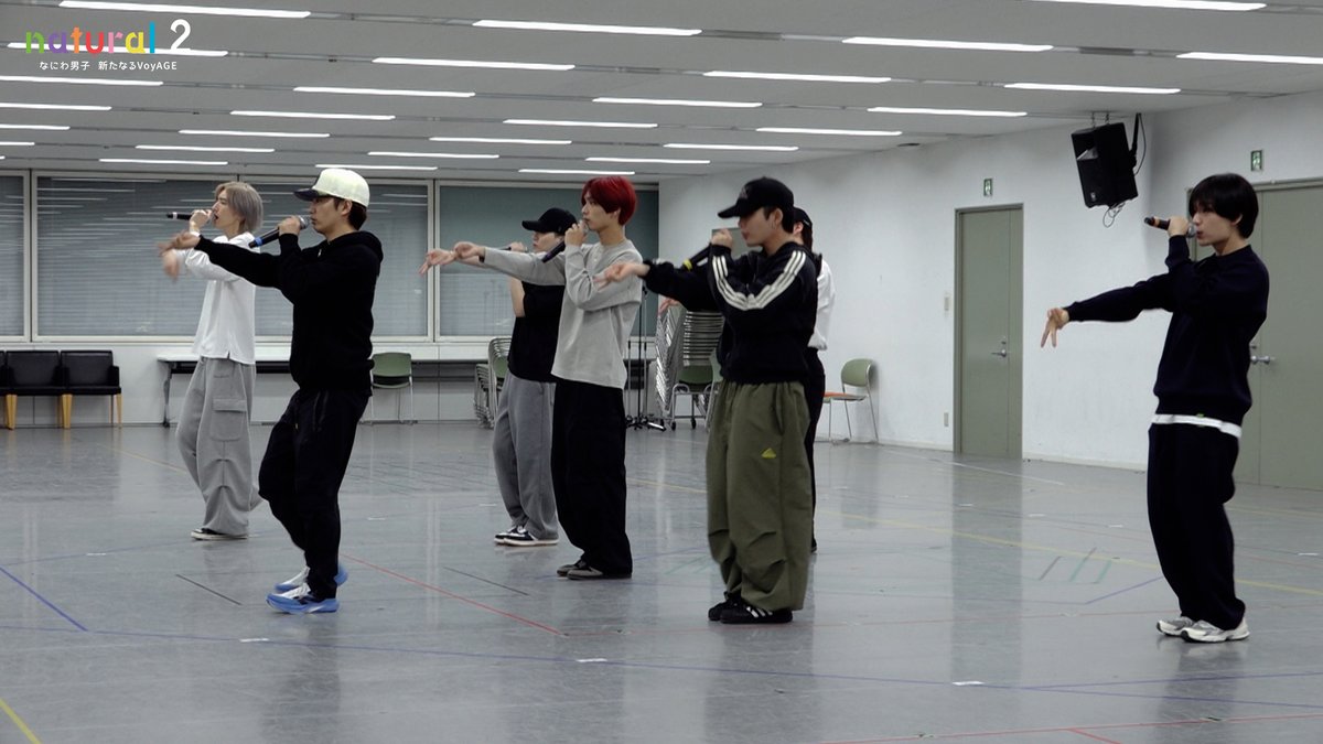Storm_FILM_'s tweet photo. 『natural 2 なにわ男子 新たなるVoyAGE』
￣V￣￣￣￣￣￣￣￣￣￣￣￣￣￣￣￣￣
📋#なにナチュ2 通信🛜

💻番組ホームページがオープン📱
https://t.co/sNuGvJKESY

そして今作でナレーションを務めるのは
前作に続き #上戸彩 さん💐

配信開始までお楽しみに✨
#なにわ男子 #プライムビデオ https://t.co/gdt1bnS0Qw