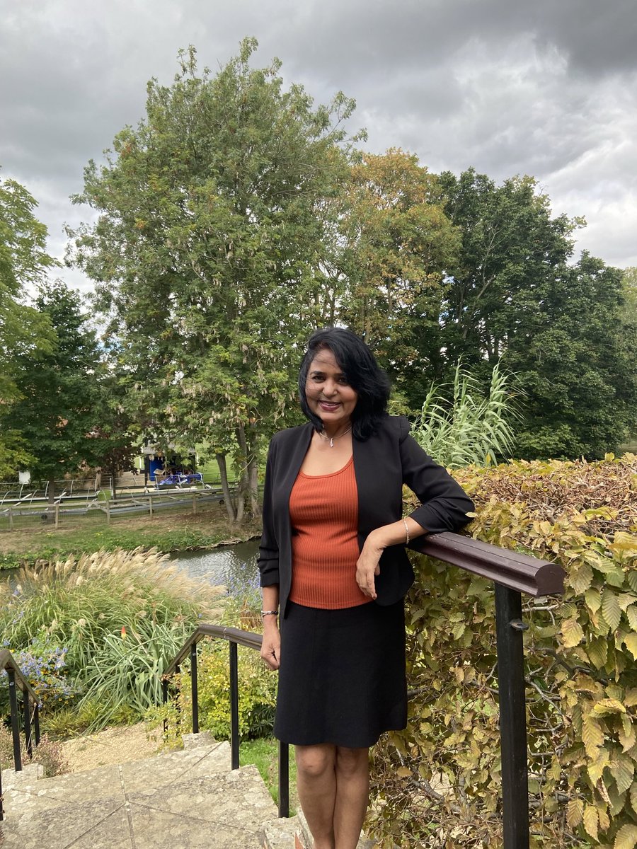 DrShubhaSandill's tweet photo. Completing this training at Oxford School of Geog. &amp; Environment is a full-circle moment as I started out as a geographer. After journeys in business, academia, law, policy, governance &amp; politics I found my way back to where it all began - now with a more interdisciplinary lens. https://t.co/9LkCmM9PdX