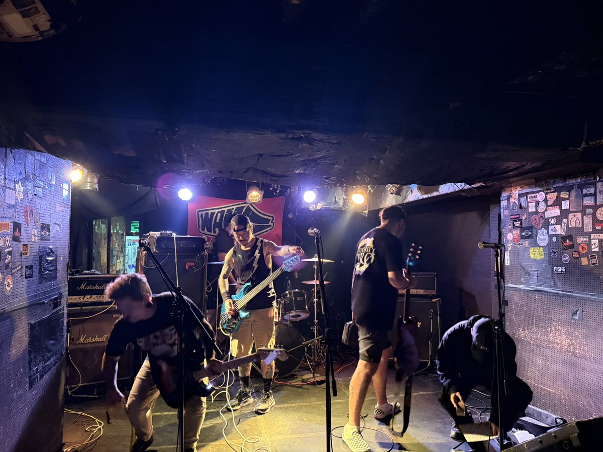 Motonori1982's tweet photo. 初台WALL来とります。 https://t.co/zwNab5X2YL