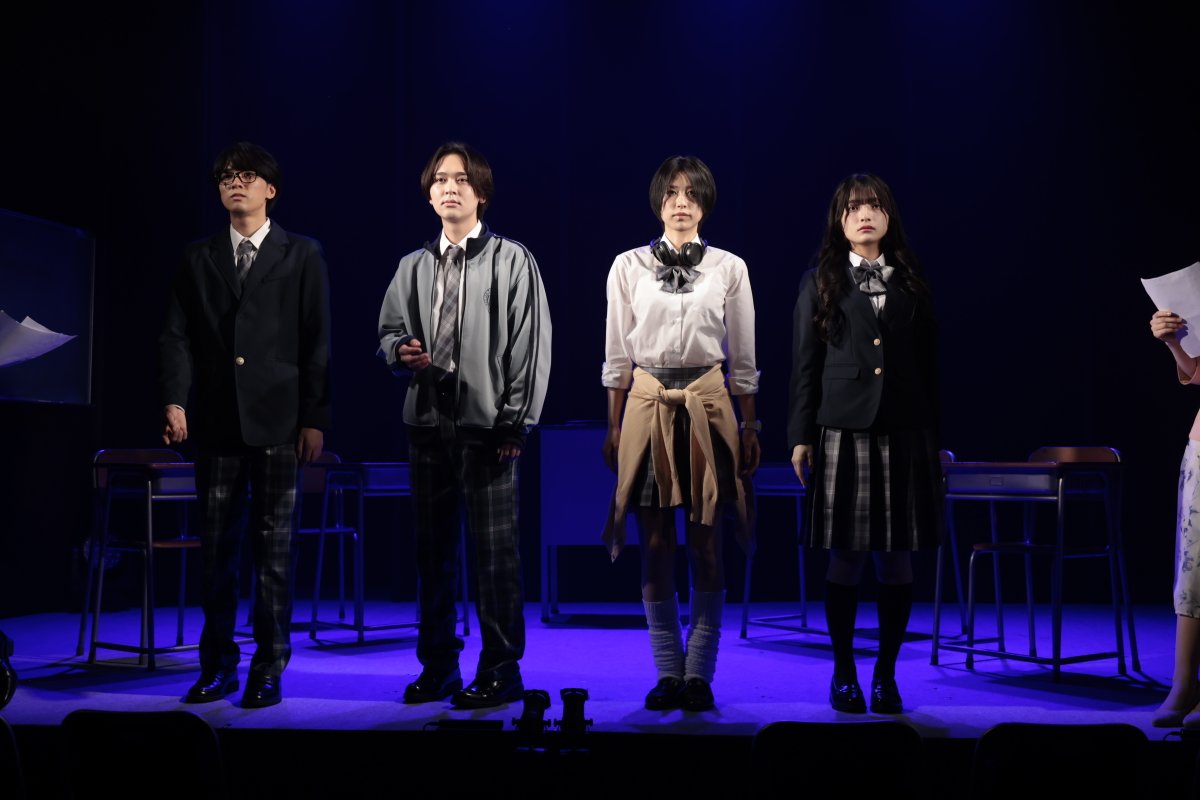 Code0project's tweet photo. ／ 
舞台「#彼女のいない教室」
📢公演DVD受注予約 
⚠️本日9/30(水)23:59締切 
＼ 
両チーム収録の豪華2枚組！
クラウドファンディングにて受付最終日！ 
公演グッズ福袋プランや、クレジット掲載プランなど
複数コースからお選びいただけます！
▼CAMPFIRE申込ページ
https://t.co/4ypQXowL2x https://t.co/Zt5miVwpTP