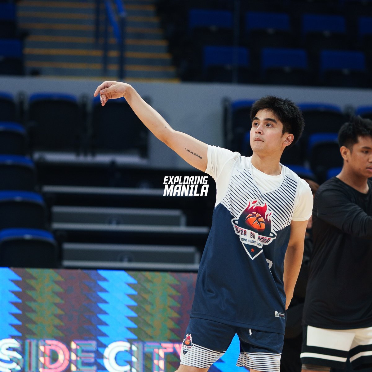 ExploringManila's tweet photo. Will Ashley https://t.co/rMqQF9Lz5R