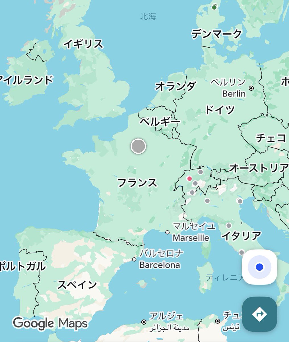 blueaquashark's tweet photo. フランスにいる https://t.co/0cU6cTc3Tp