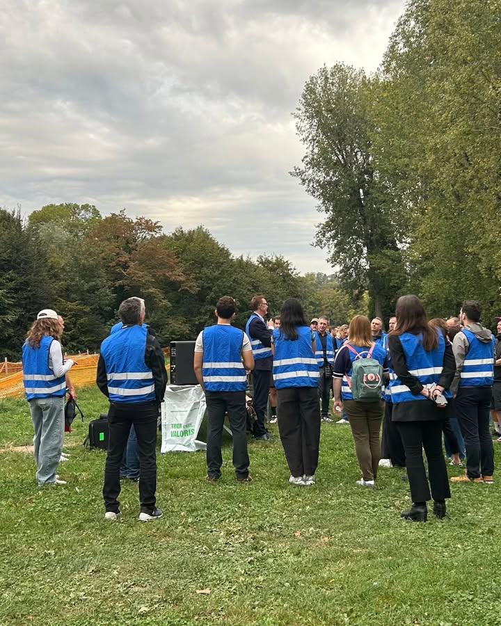 PhilipMorris_CH's tweet photo. Today we joined forces in Lausanne and Zurich to help keep our cities clean and to make a positive impact in the cities where we work !
#worldcleanupday #littering #cleancities
Find out more about our commitment to litter prevention:
https://t.co/AkJpMrJcWu https://t.co/SWOZSigiFp