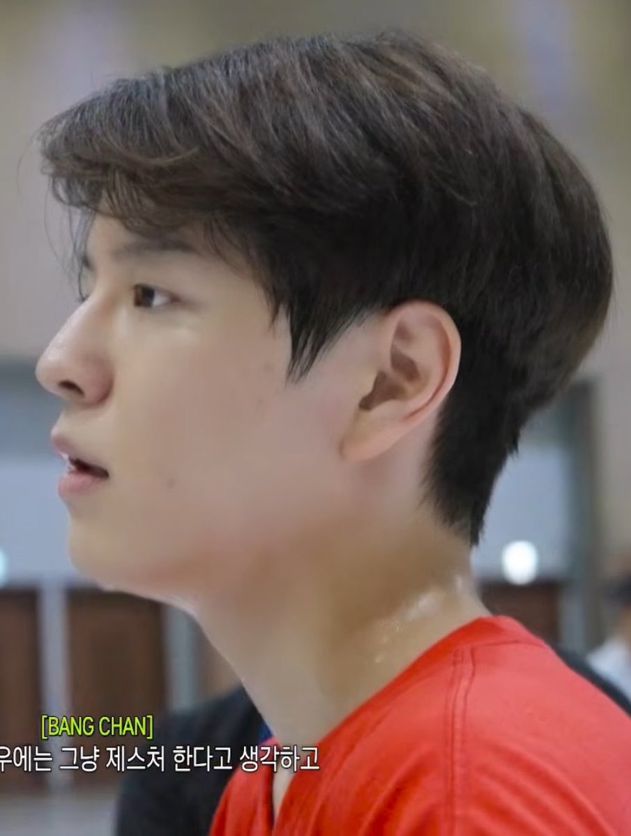 pptchyputha's tweet photo. มึงง.. หล่ออ่ะ นี่เราอยากติดรูปคซมบนฝาบ้านหรือนี่ 😭😭😭😭 https://t.co/KYO5AtdBfQ