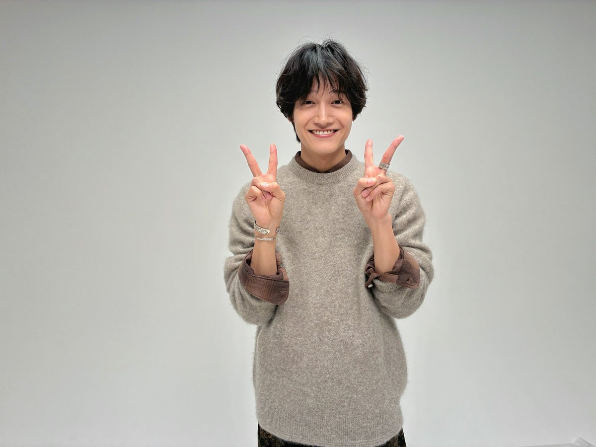 kimino__hanashi's tweet photo. #映画君の話

𓏸𓈒𓂃📸#佐野晶哉 さん の取材日の記憶 𓂃𓈒𓏸

佐野さん演じる江森悠真は主人公・千尋と同じ大学に通う明るい学生。
だが江森も、“記憶”をめぐるある事情を抱えていたー。
千尋と江森がどう関わっていくのか、お楽しみに🫧

📝ムビチケ（オンライン券）発売中！
🔗購入はこちら
https://t.co/JJu975HJRb

✩˖記憶を巡る純愛ラブストーリー
　映画『君の話』11/27(金)の 公開˖✩
