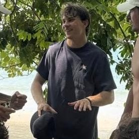 ForSushiiiii's tweet photo. essa foto mudou o rumo da minha vida obrigada george russell https://t.co/pzwrOSjj2W