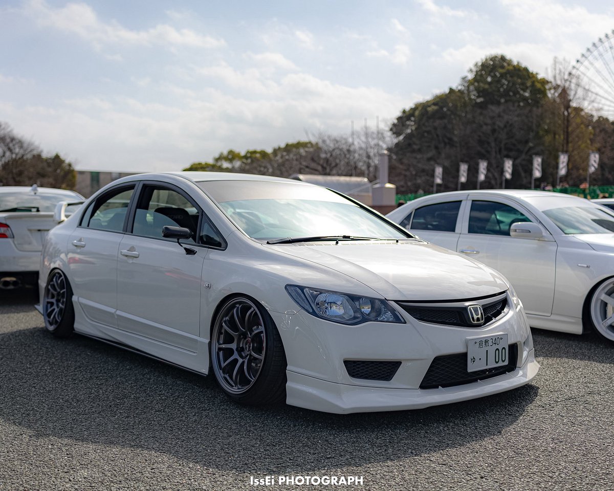 progressive_cv3's tweet photo. 垂直だと上向きに見えたり浮いて見えるのは凄くわかる🫢

ただ斜めにするにも、ベースあるのに角度付けすぎるのもダサいってなって
2度くらいに傾けたクリップを作っちゃったよね🤣

これは地味に効果あったと思ってる🤓
(2枚目は付ける前) https://t.co/jkfALgje5t