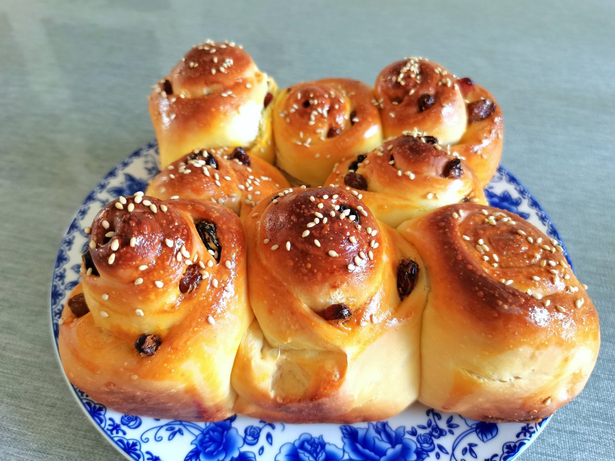 KathyGoldhki's tweet photo. Hoy horneé pan casero crujiente con masa madre recién hecha  El aroma llena la casa y el sabor es insuperable!  #ExperienciaDeHorneo https://t.co/M2Xeg7O90F