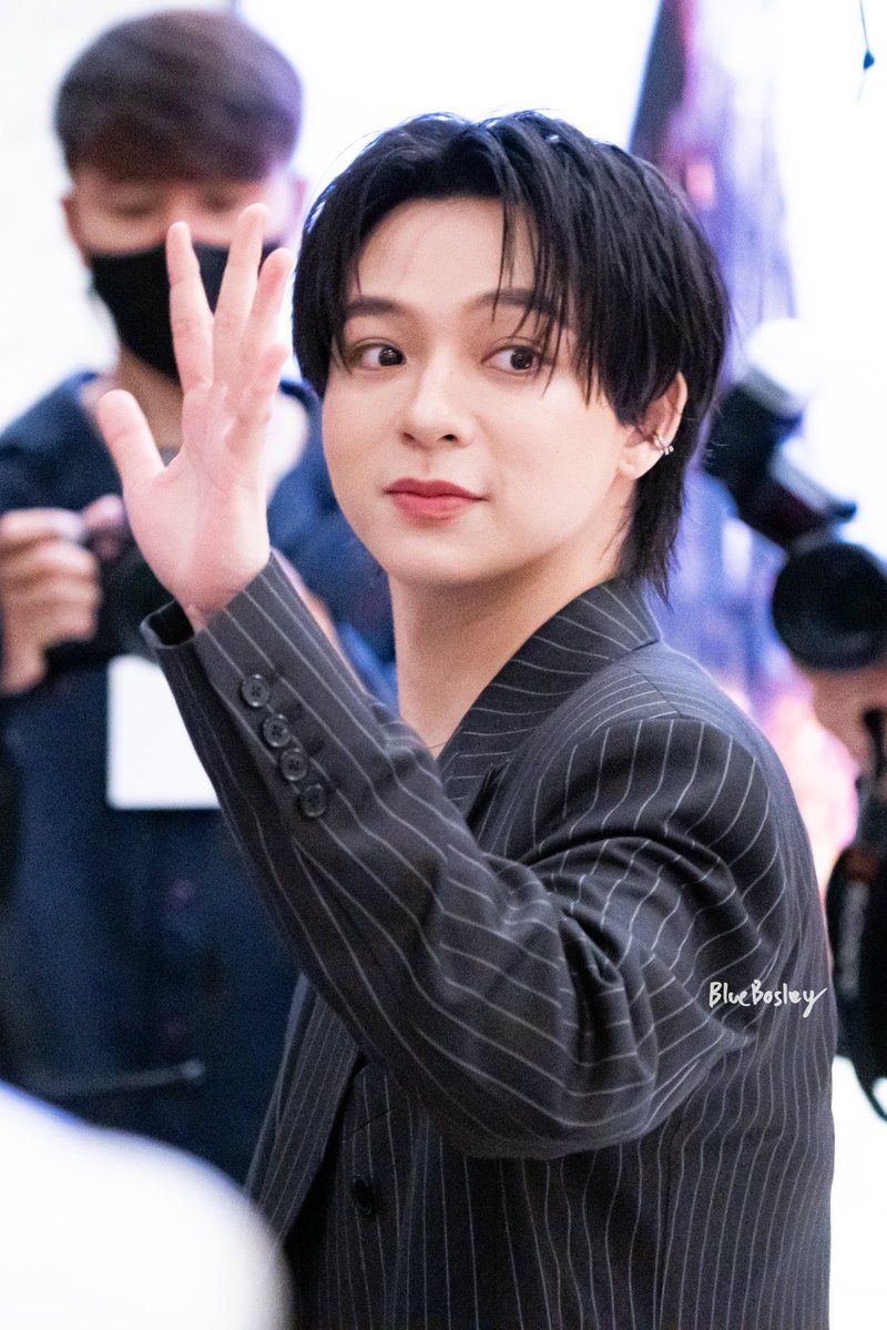 bluebosley's tweet photo. 💙💙💙

MAXKYBAS 24TH 9ENT PARAGON

#MXBSx9entBD24th #บาสเด็กอ้วนที่แท้จริง https://t.co/btK7FskOeU