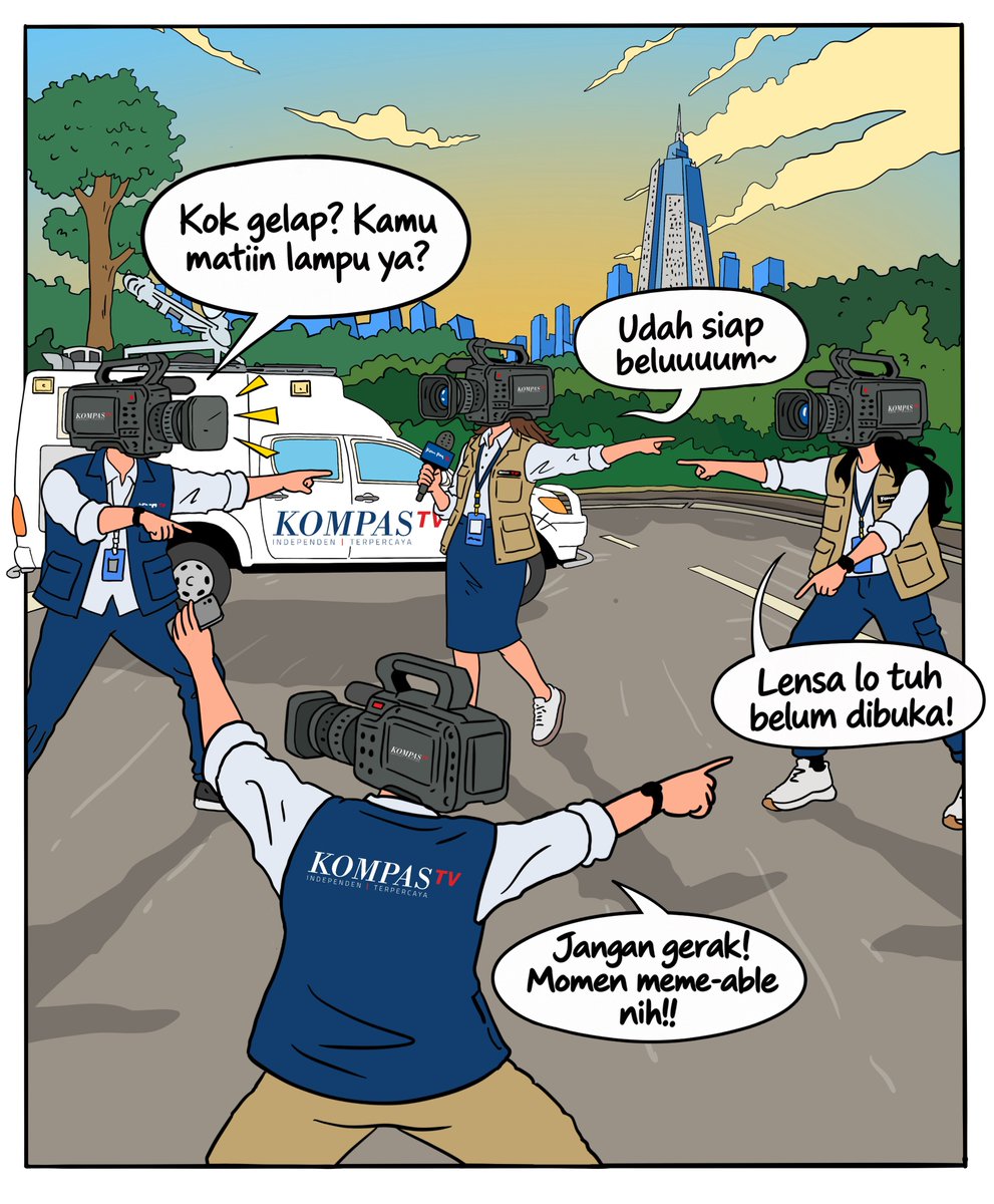 KompasTV's tweet photo. Hayo lho! Kenapa pada saling tunjuk nih?
Ternyata ada aja momen seru dari para Pejuang Kamera ini sebelum peliputan 🤣
Tapi yang penting, setelah semuanya siap buat liputan, mereka tetap satu tujuan: melihat lebih akurat! ✨
#PejuangKamera #KompasTV #IndependenTerpercaya #KomikKompasTV #Komik