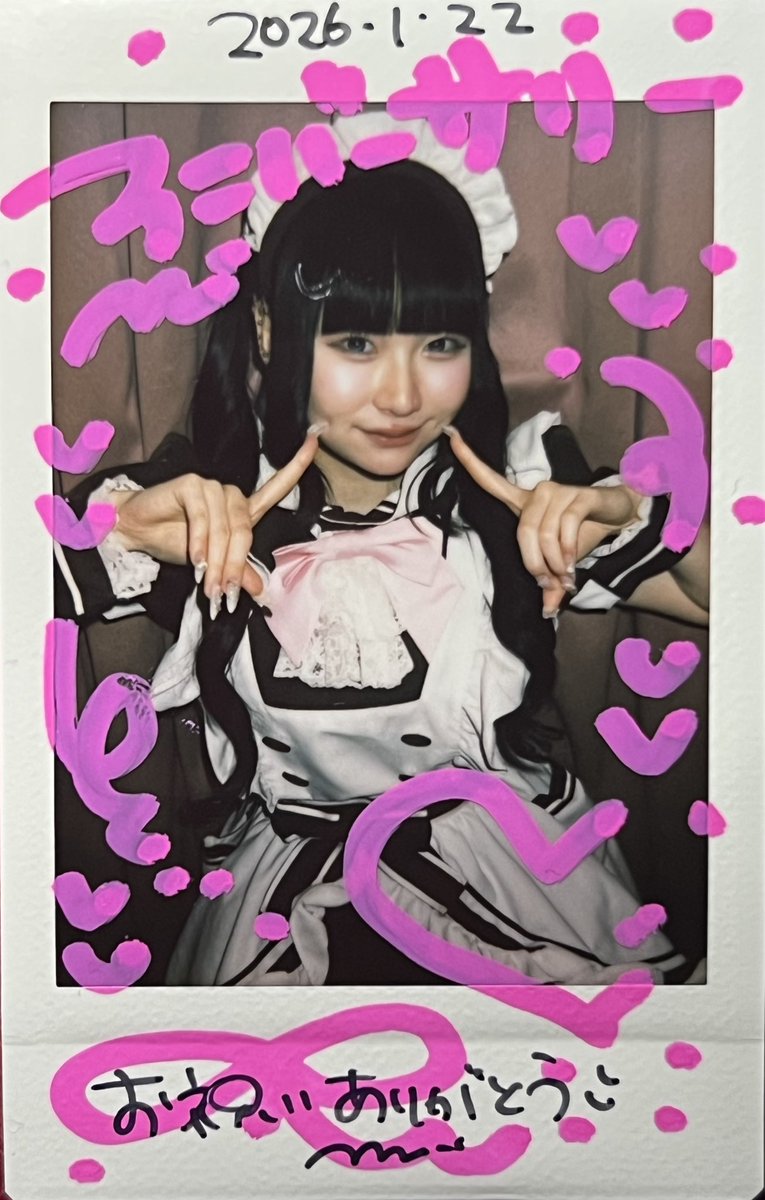 pomo_o__'s tweet photo. 周年チェキ！🍑💖
いっつもかわいい！！！！！！ https://t.co/q1uxms0AAn