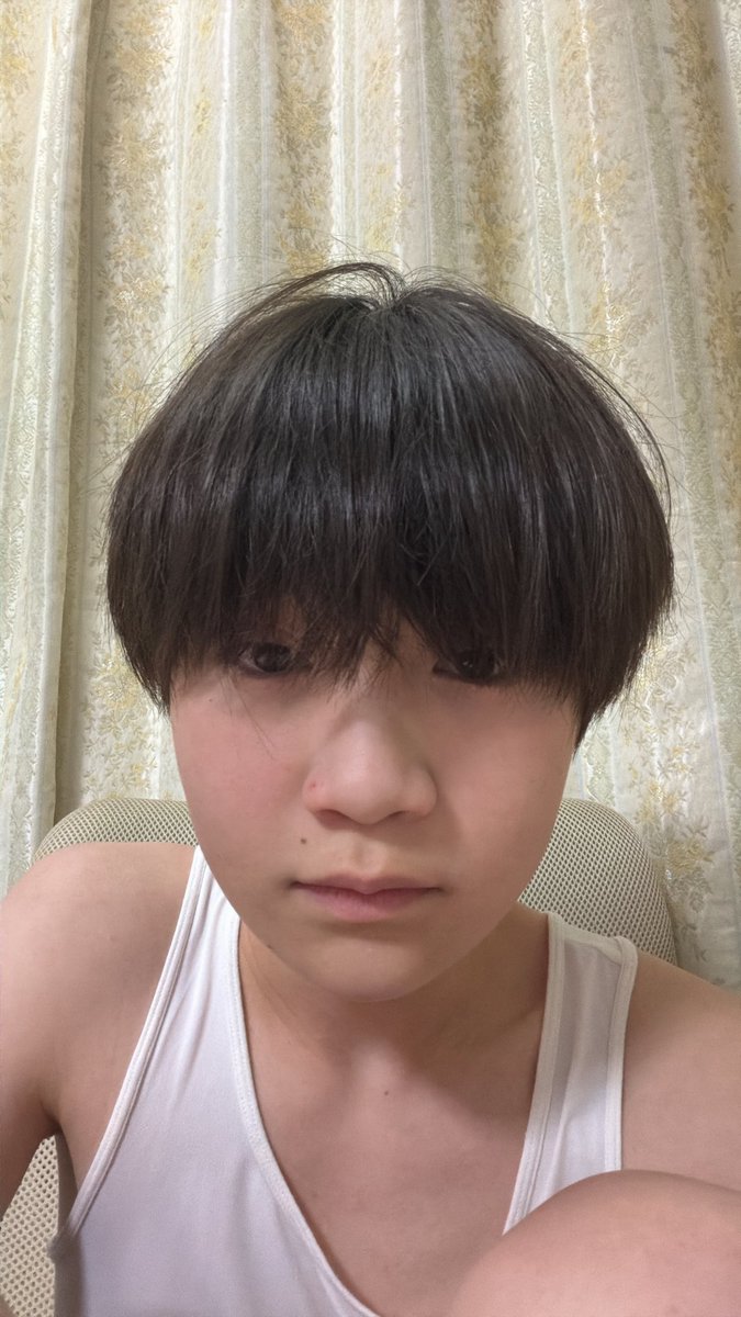 tsuru_mania4's tweet photo. 顔出し7日目
髪伸びてきて例の画像(どしたん？以下略)になりそうでうざい https://t.co/HQjKWsX4Sm