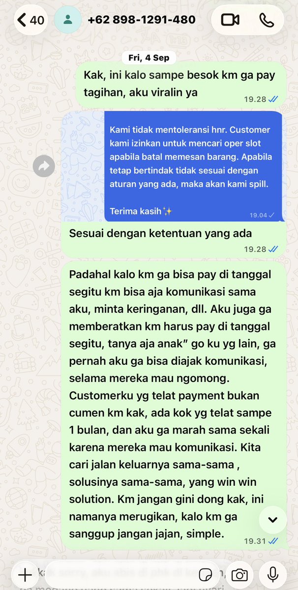 jwskywong's tweet photo. Karena tak kunjung mendapat jawaban, ditanggal 4 September pihak kami memberikan peringatan. (Beberapa bukti bahwa ybs sempat list banyak merch) setelah itu chat kami di bales https://t.co/xXxNw60tqr