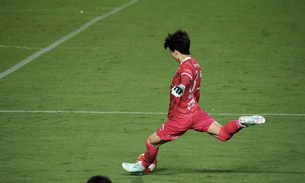 amist_724's tweet photo. 原田くんデビューおめでとう㊗️
将来的にはぜひ横浜FCの守護神に https://t.co/fzokviV1bm