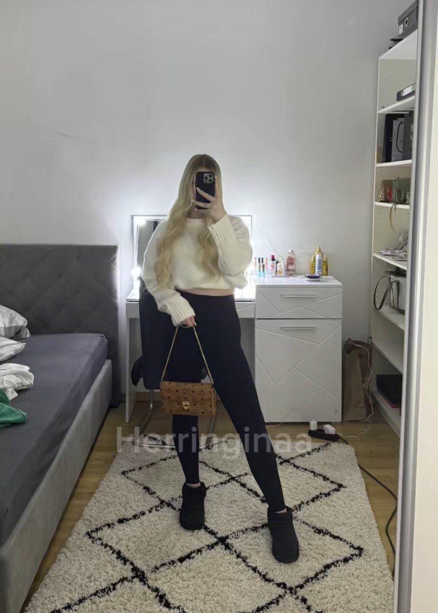 herringinaa's tweet photo. Na Loser 💁🏼‍♀️

Es wird Zeit für dich dir einen KG zu kaufen und mir die Schlüssel zu schicken 🤭🔥

Geldherrin | Findom | Sklave | Herrin | Diener |KG | Zahlsklave https://t.co/kahESuZ0HV
