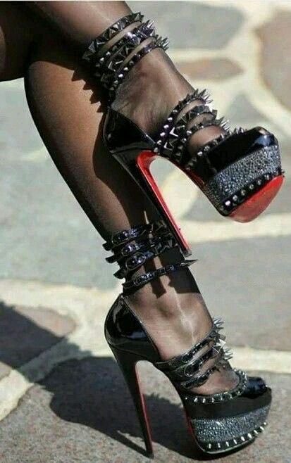 ServeValerie6's tweet photo. Some of my Louboutin holy grails 🖤⛓️ I can see a theme going on here 👀#Goddess #Mistress #Queen #AlphaFemale #Domina #Obey #Findom #FindomGoddess #Goddess #Paypig #FinancialDomination #Tribute #Goddess #Mistress #Femdom #Domme #WorshipMe #Kneel https://t.co/kOy3LEQvtv