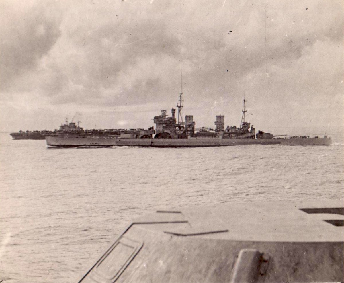 FlMichele69's tweet photo. Battleships
BB #HMSHowe 32 (1942-1950)
King George V Class
📷 #WW2 1944-45 #IndianOcean/#PacificOcean In background CV #HMSVictorious Taken from CV #HMSIndomitable
@RoyalNavy 🇬🇧 https://t.co/8kQhtdjNny
