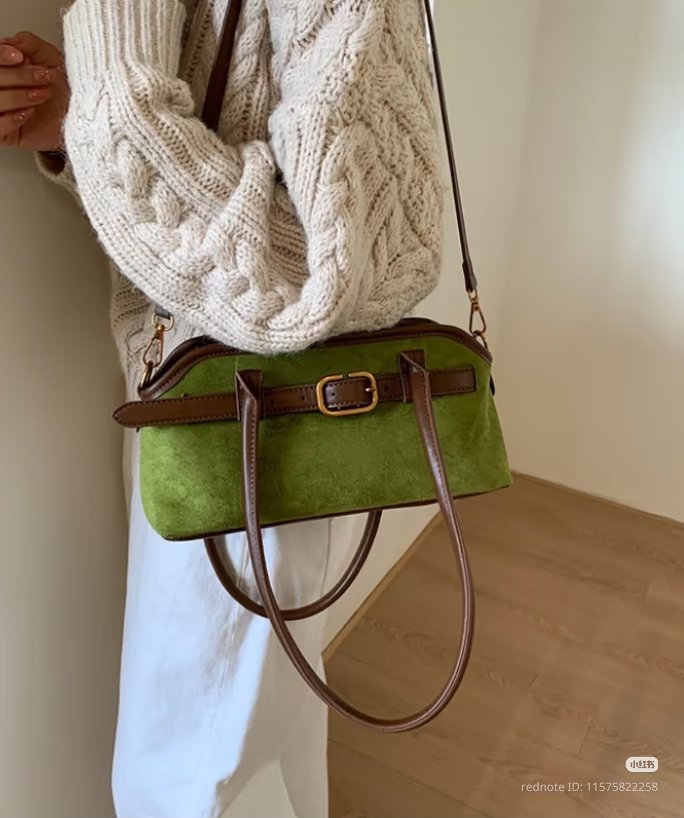 1810cat's tweet photo. SUKA BANGET COMBO WARNA TAS INI — CHOCO AVOCADO 🥑🍩🫶🏼 https://t.co/mGdm8NMzZC