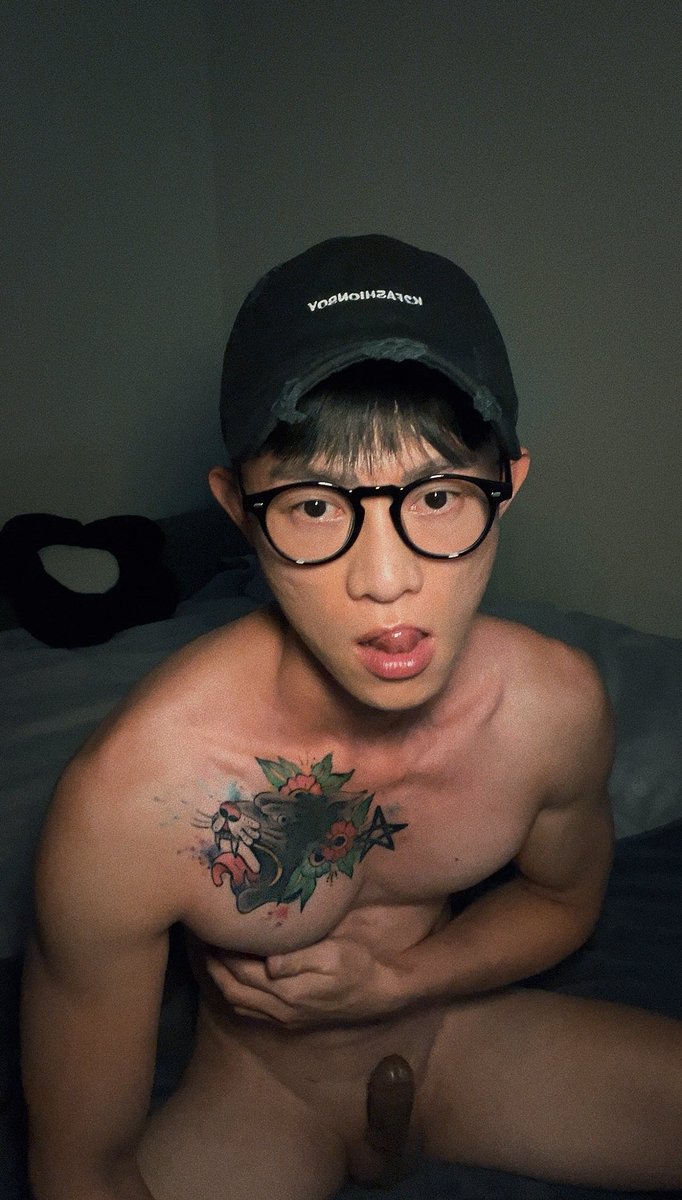 HUAIEN19's tweet photo. 精蟲找飛機杯發洩🔥🔥
太敏感忍不住射出濃濃蛋白🥵
@HUAIEN19  @en_zhang29167 

✨週五12:00上新片✨歡迎訂閱分享。
🌈Fansone :  https://t.co/lb7V6syAkT 
Andy E book 5 ：https://t.co/h6X8va2T7I https://t.co/pawnfWbKKv