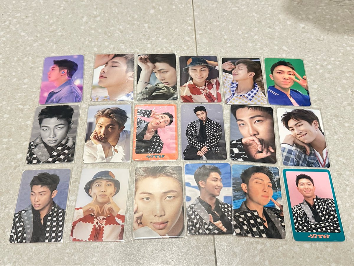 NWenur's tweet photo. Update PC dicon yg masih avail #wts #btsarmy #btspc #BTS_WORLDTOUR_ARİRANG https://t.co/cRCB8j0YLf