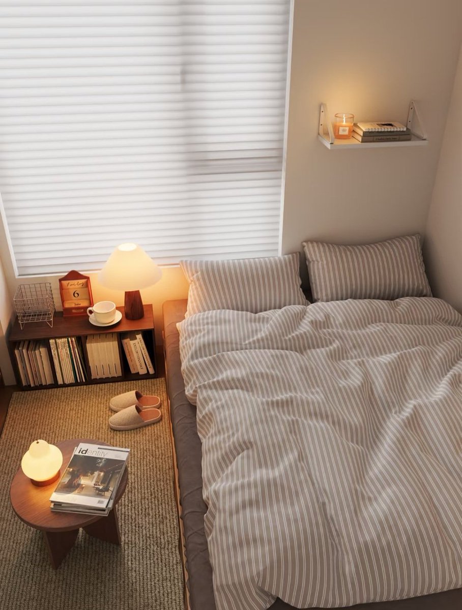 skyecorner96's tweet photo. my room https://t.co/o8T8MmkUh5
