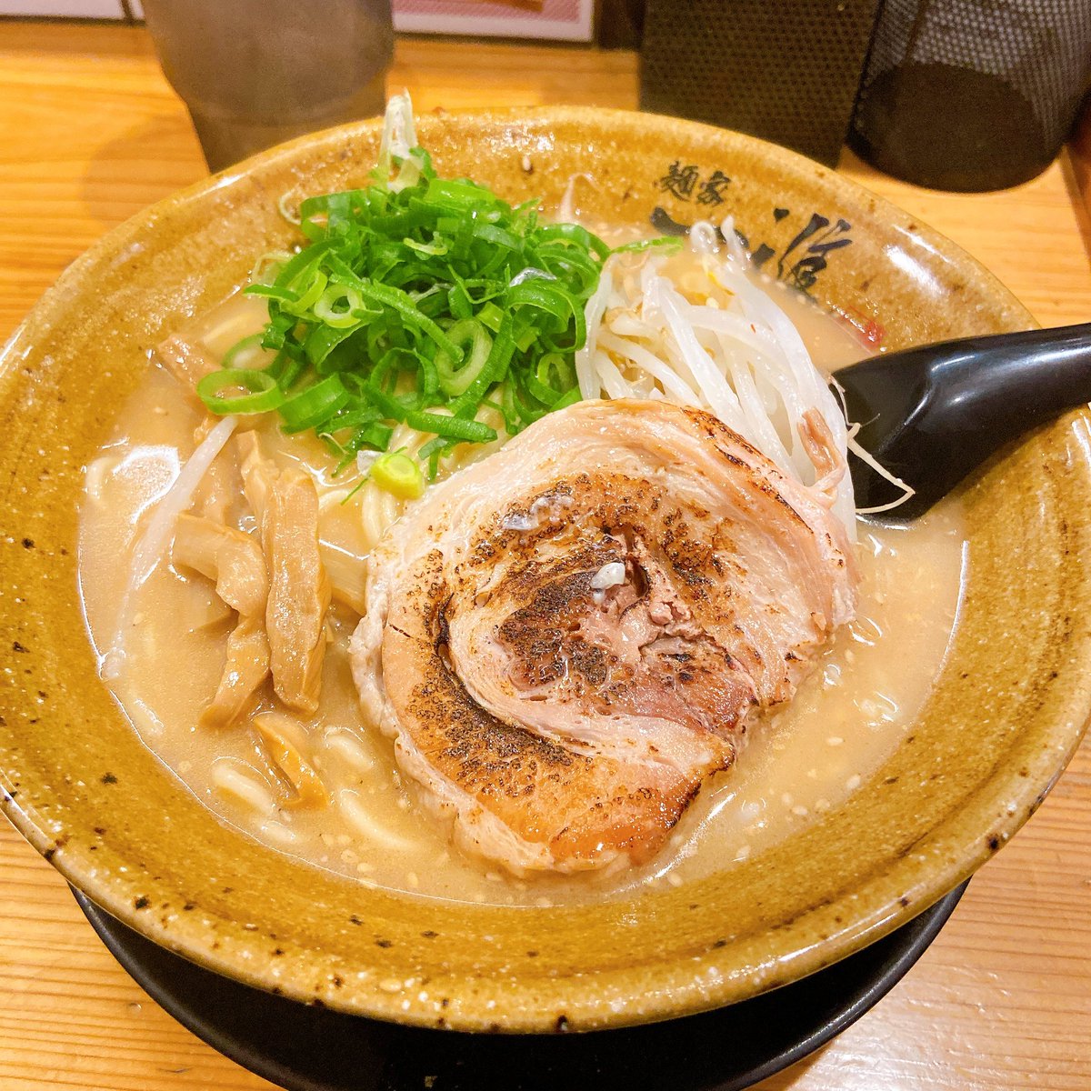 S_cape_y39's tweet photo. 久しぶりに布教 https://t.co/LAY5gn9cGN