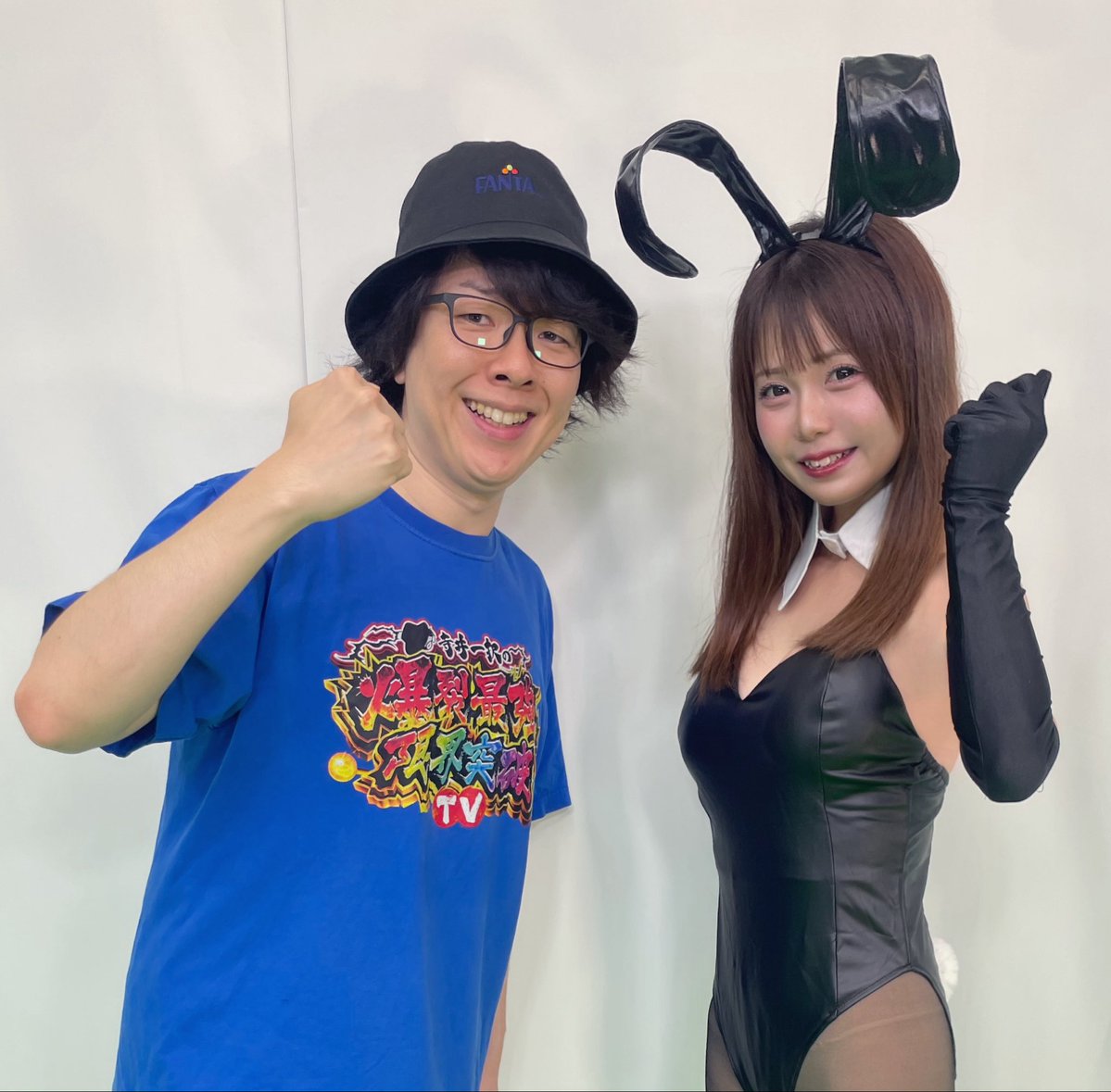 ruriruvri's tweet photo. 実はなんと！！

〝寺井一択の爆裂最強限界突破TV〟様

にてバニーガールで出演させていただいております💕
みなさまぜひ⬇️のURLチェックしてください☺️

https://t.co/yUshxvEizV

 #PR https://t.co/NntLfNLX6l