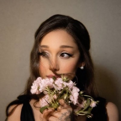 OfficerPetal's tweet photo. My new username is OfficerPetal ꕤ I am officially not _Sugartalkin_ anymore!!! https://t.co/OthTPydhkW