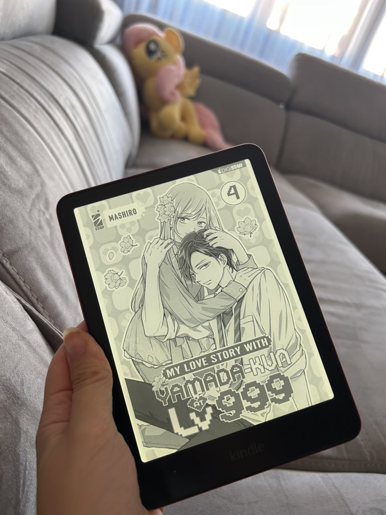 charliefloreks's tweet photo. Ho molta nausea quindi oggi starò a casa e andrò avanti nella lettura https://t.co/8nb8KFdU0T