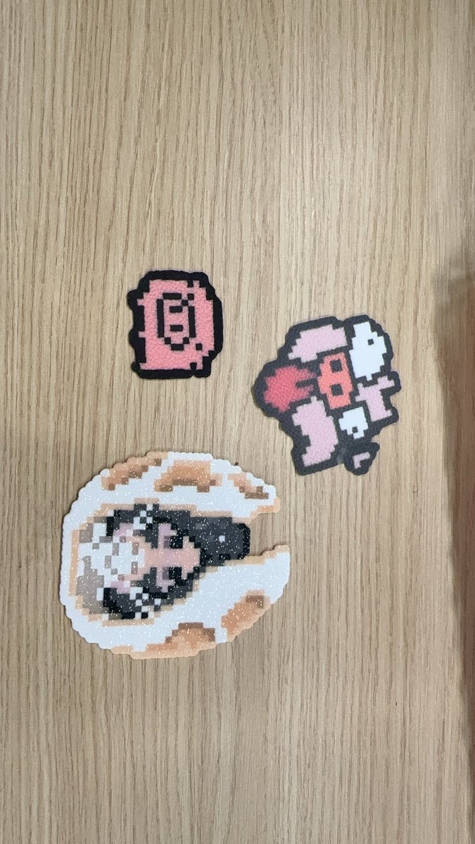 Junningimla's tweet photo. 好累e https://t.co/LdHcBnejO1